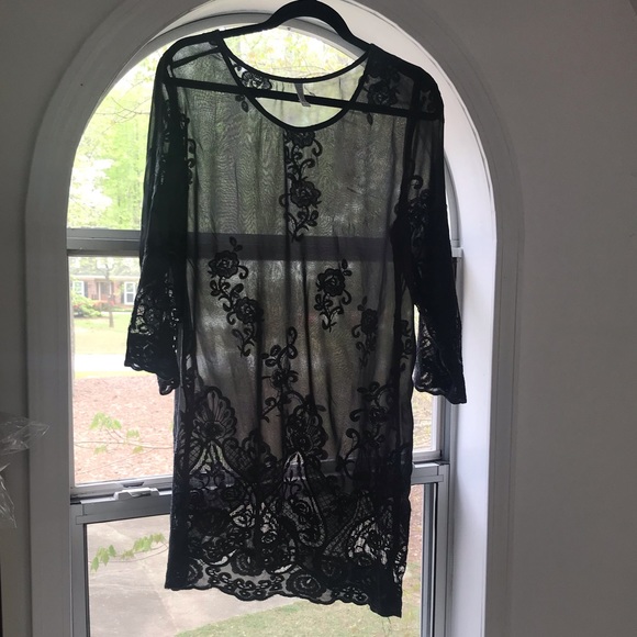 Monoreno Tops - Monoreno Gorgeous Sheer Lacey Dark Grey Boho Tunic
